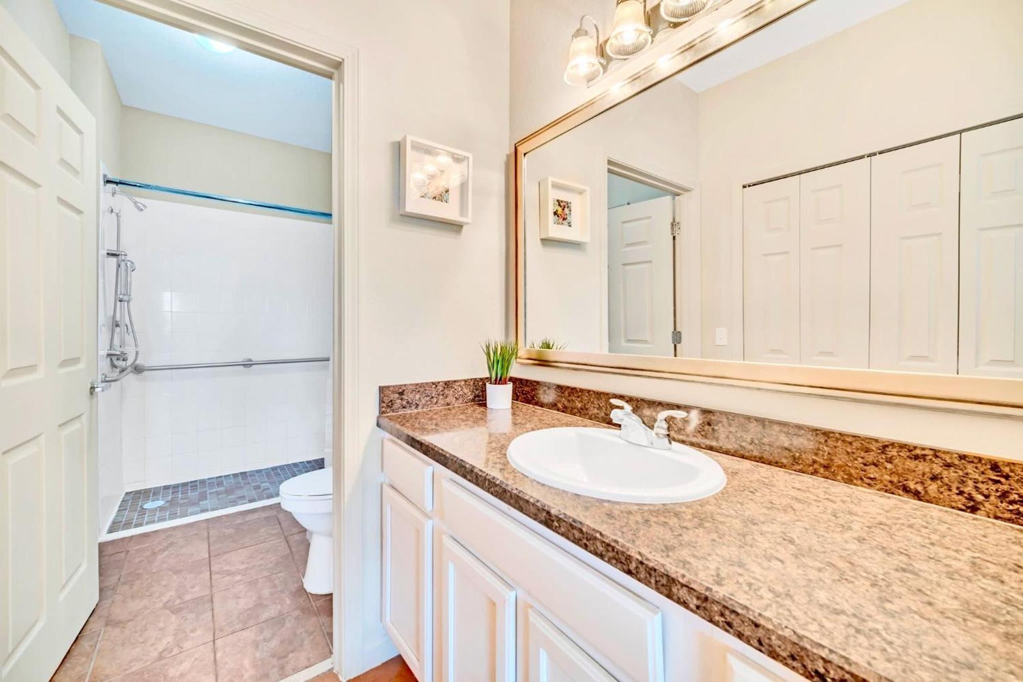 Bright Condo - 2Br With Pool & Hot Tub, Near Disney! Orlando Exteriér fotografie